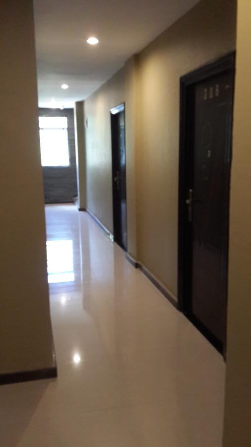 Leon Inn Jodoh Square Batam Ngoại thất bức ảnh